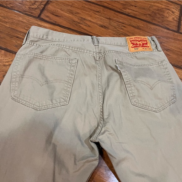 Levi’s 505 jeans khaki pants mens 35x33 (tag 36x34) tan brown Straight white tag - Picture 7 of 10